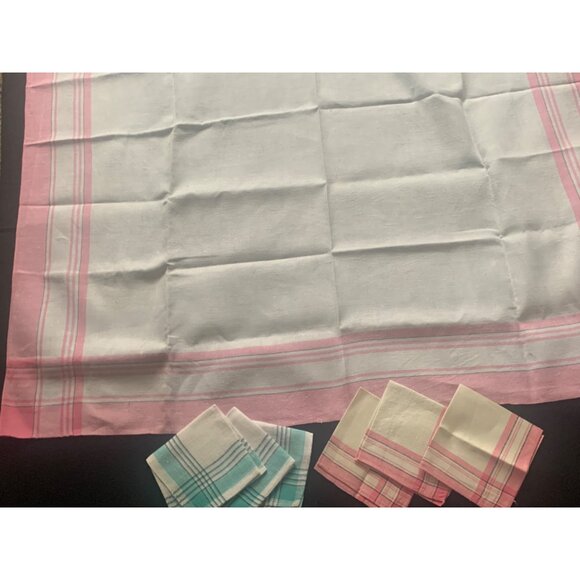 Vintage Plaid Cotton Tablecloth & Napkin Set in Pink & Aqua 48 inch - Picture 8 of 16